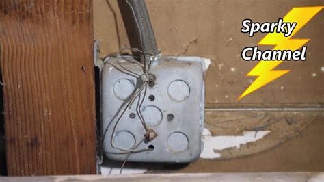 grounf 6-3 outlet to metal box|are metal boxes grounded.